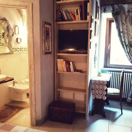 La Tana Del Bruco Guest House Viterbo Dış mekan fotoğraf