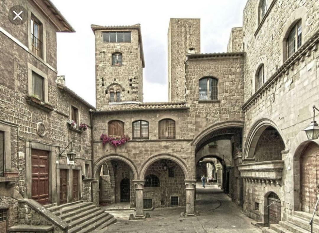 La Tana Del Bruco Guest House Viterbo Dış mekan fotoğraf